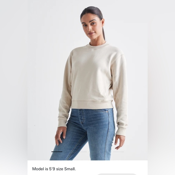 Duer crewneck - size large - Picture 1 of 8